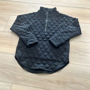 GAP FIT Black Quilted Pullover with Half-Zip